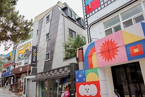 Starria Hostel Foreign Guest Only