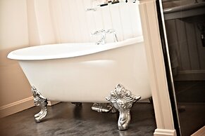 The White Swan Hotel