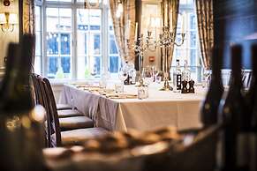 The White Swan Hotel