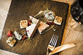 The White Swan Hotel