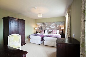 The White Swan Hotel