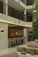 Mana Suites & Sea SPA