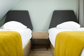 Mana Suites & Sea