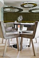 Mana Suites & Sea