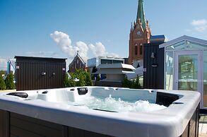 Mana Suites & Sea