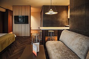 Mana Suites & Sea SPA