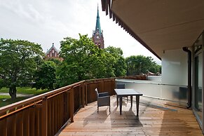 Mana Suites & Sea