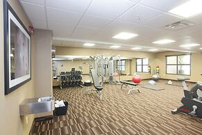 Pomeroy Inn & Suites at Olds