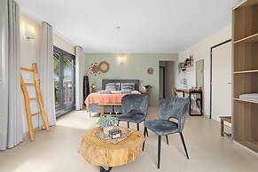 Oasis Guesthouse Bonaire Superior Suite