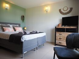 Oasis Guesthouse Bonaire Superior Suite