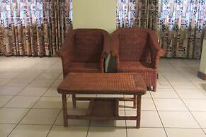 Emafini Country Lodge