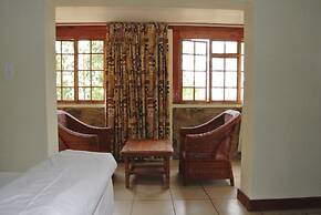 Emafini Country Lodge