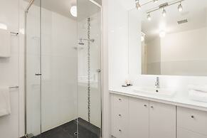 Goldsborough Place Apartments