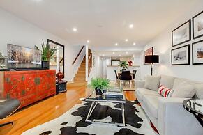 Goldsborough Place Apartments