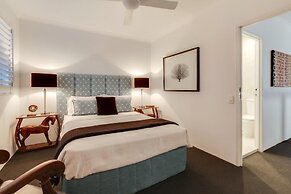 Goldsborough Place Apartments