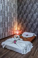 Loumage Hotel & Suites