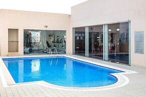 Loumage Hotel & Suites