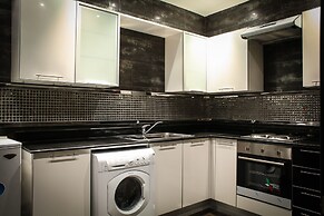 Loumage Hotel & Suites