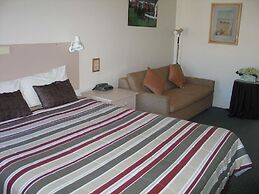 Balnarring Village Motor Inn