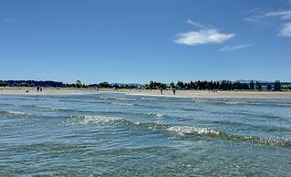 Coast Parksville Hotel