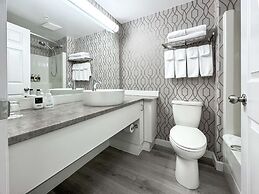 Coast Parksville Hotel