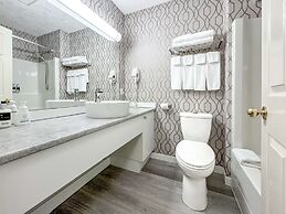 Coast Parksville Hotel