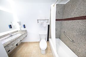 Rodeway Inn & Suites