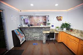 Rodeway Inn & Suites