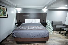 Rodeway Inn & Suites