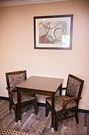 Rodeway Inn & Suites