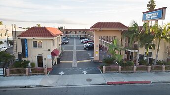 Rodeway Inn & Suites