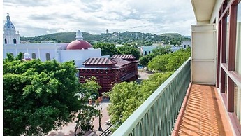 Meliá Century Hotel Ponce