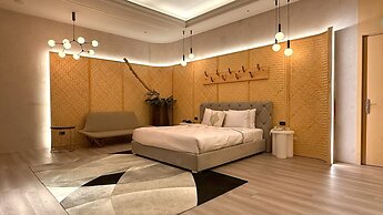 Mulan Motel