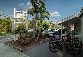 Seashell Motel & Key West Hostel