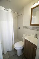 Seashell Motel & Key West Hostel