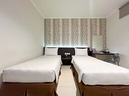 Hotel 88 Embong Kenongo by WH