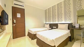 Hotel 88 Embong Kenongo by WH