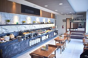 Hotel 88 Embong Kenongo by WH