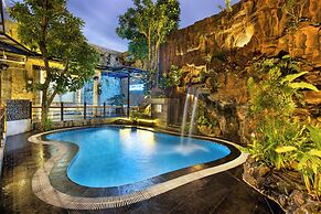 Jambuluwuk Malioboro Hotel Yogyakarta