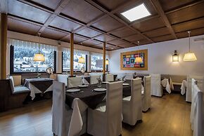 Hotel Colfosco