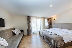 Taksim Nacre Residence