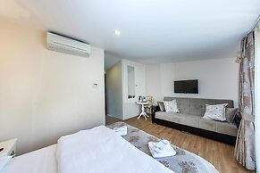 Taksim Nacre Residence