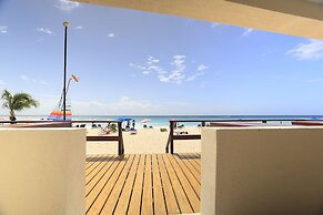 Infinity On The Beach