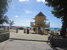 Infinity On The Beach