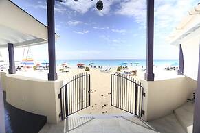 Infinity On The Beach