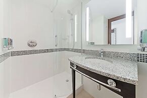 Hampton by Hilton London Waterloo