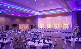 DoubleTree by Hilton West Fargo Sanford Medical Center Area