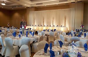 DoubleTree by Hilton West Fargo Sanford Medical Center Area