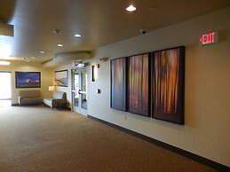 Ledgestone Hotel Billings