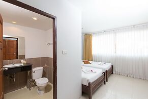 Time Out Hotel Beach Front